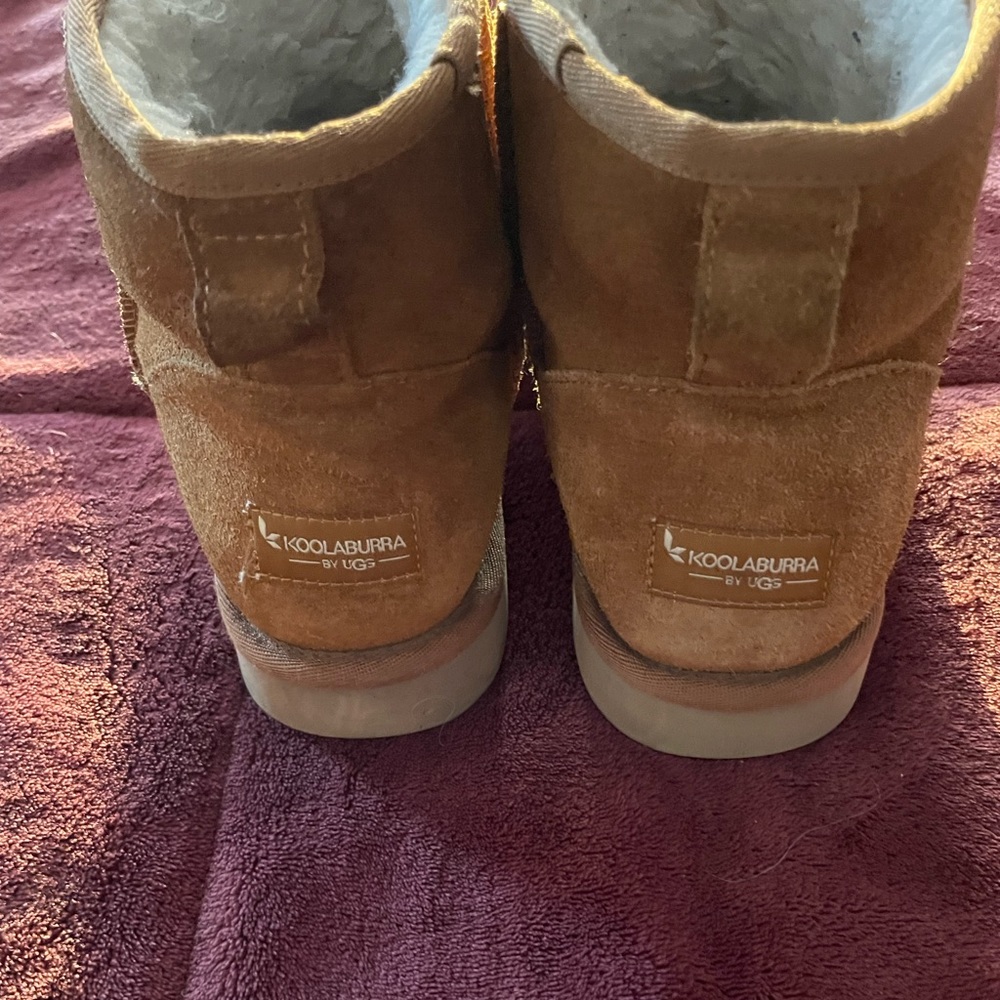 Kookaburra by Ugg Size 9 Boot